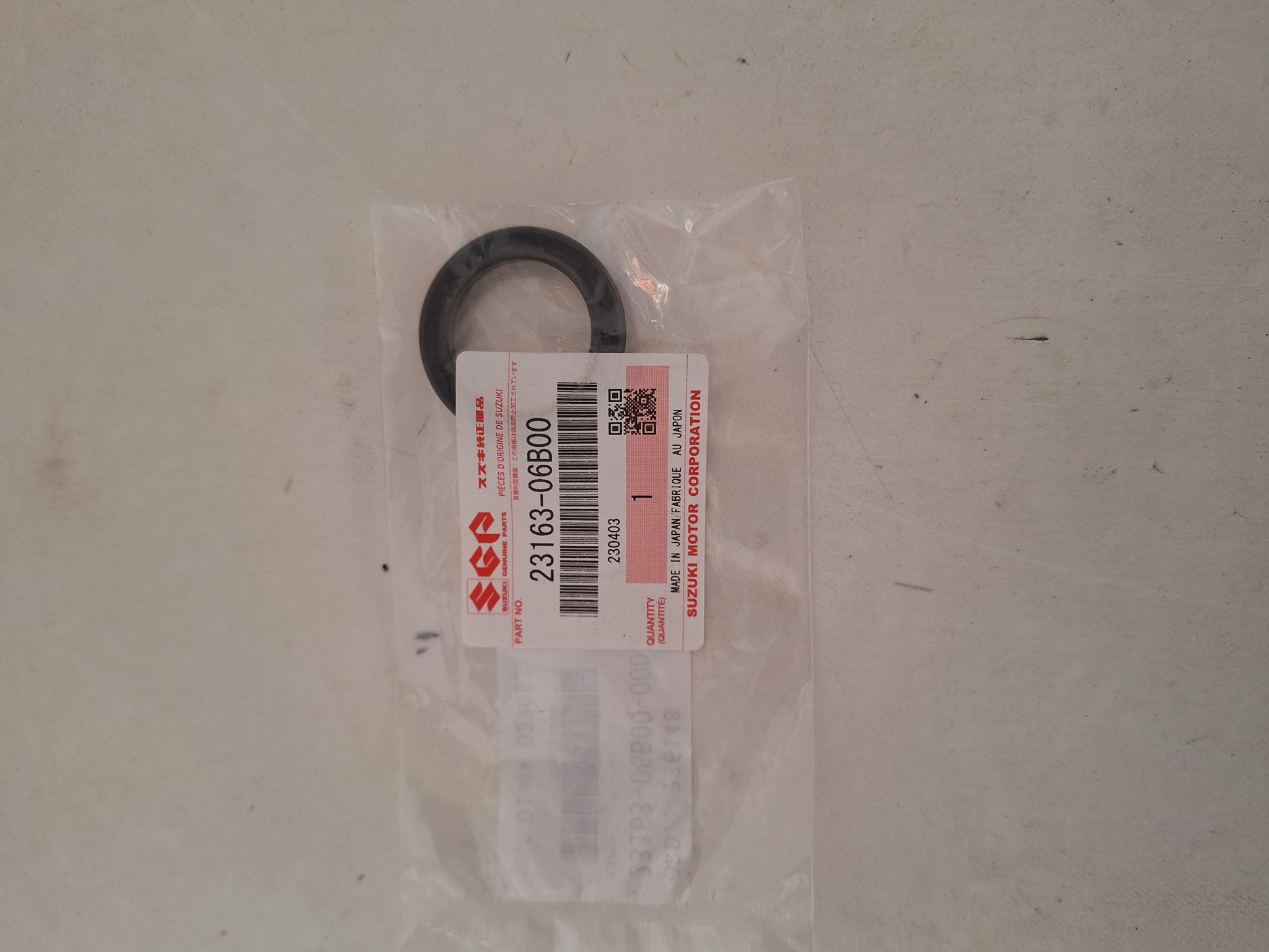 Picture of SUZUKI  CUP  23163-06B00